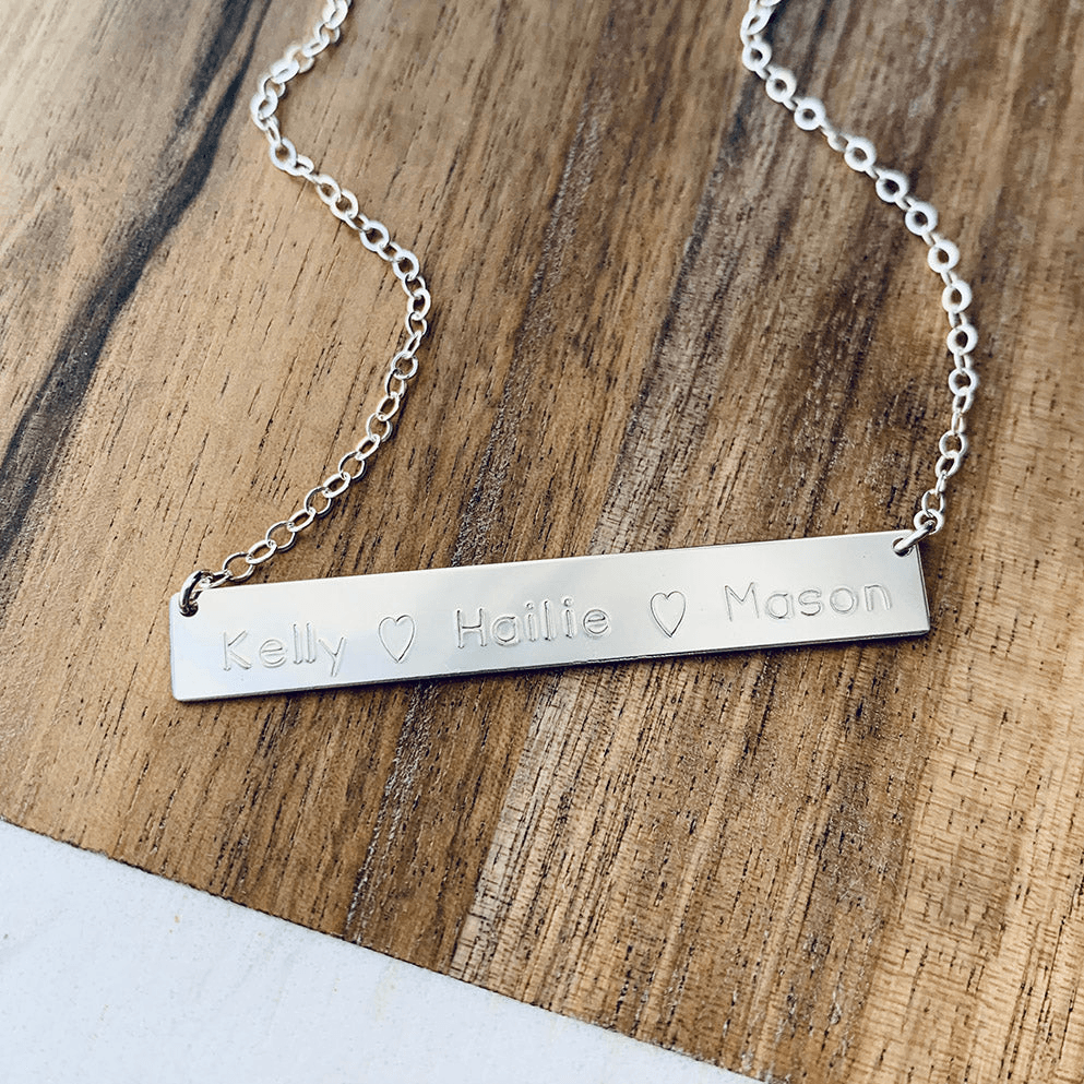 Amela Jewelry Personalized Mom Disc Necklace