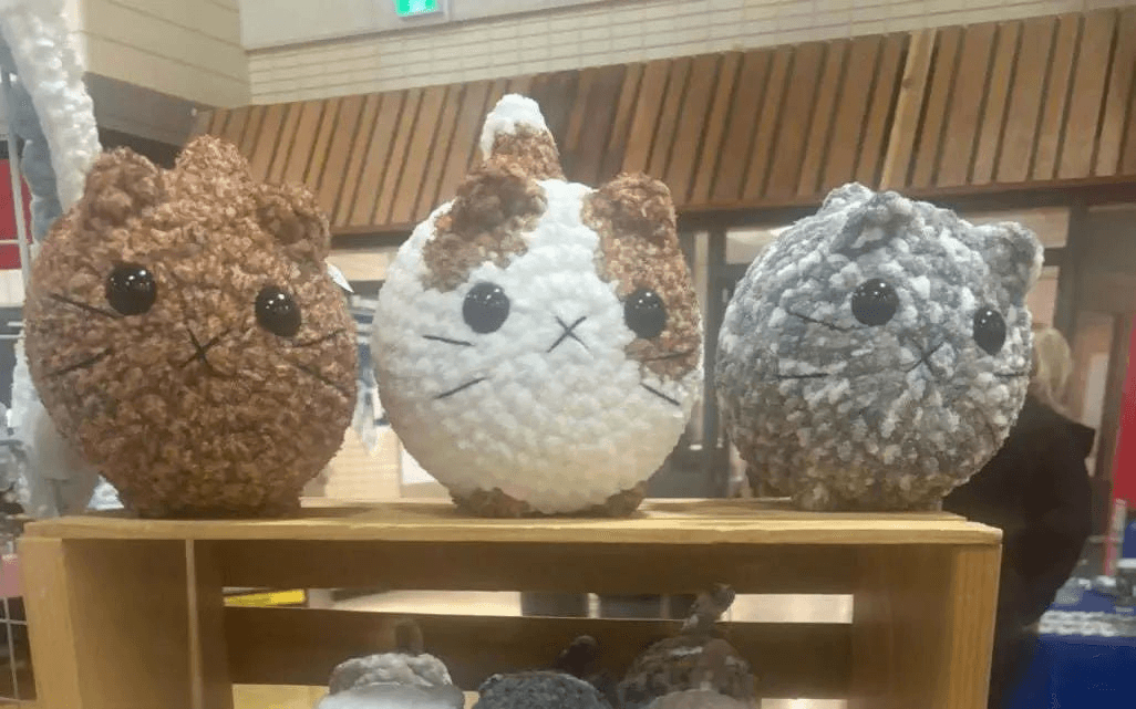 Loaf Cats